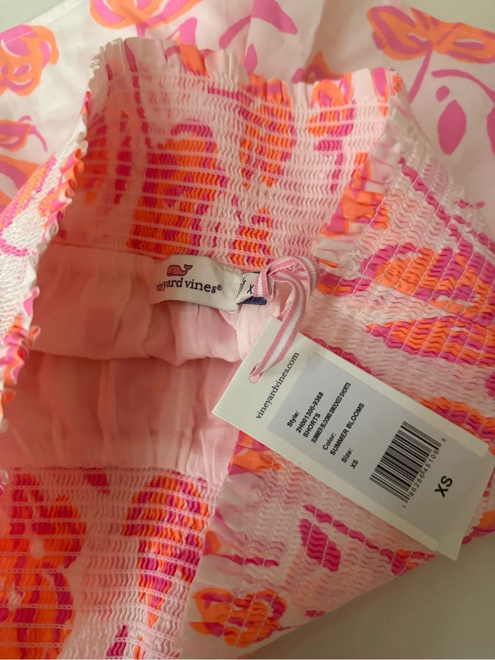 Vineyard Vines Summer Bloom Smocked XS Shorts NWT Pink White Coral